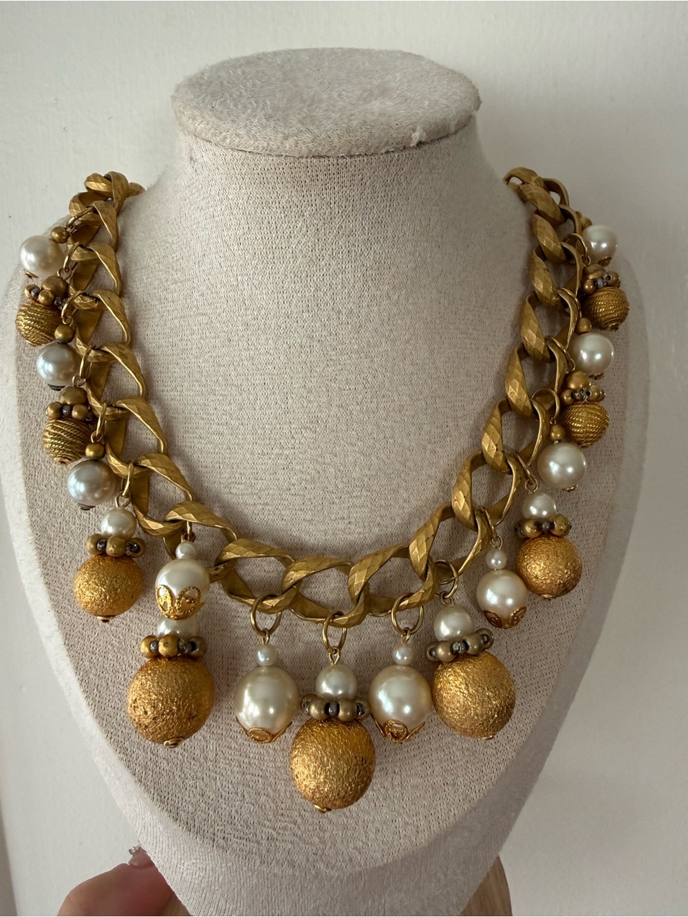 Heavy Vintage Gold-Tone Pearl & Textured Ball Statement Necklace